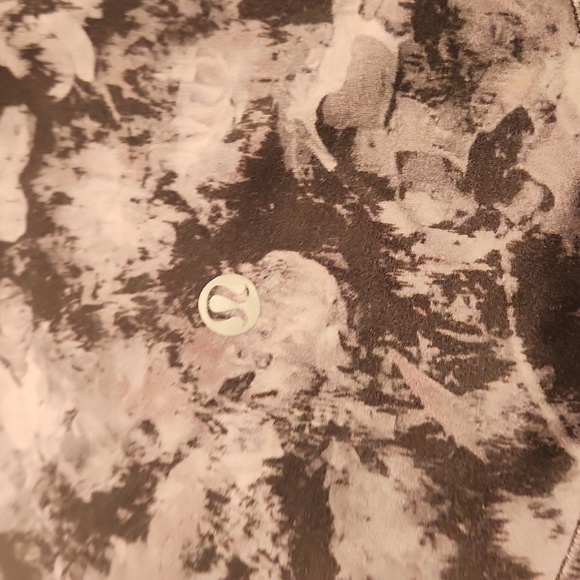 Lululemon Leggings - Picture 4 of 5